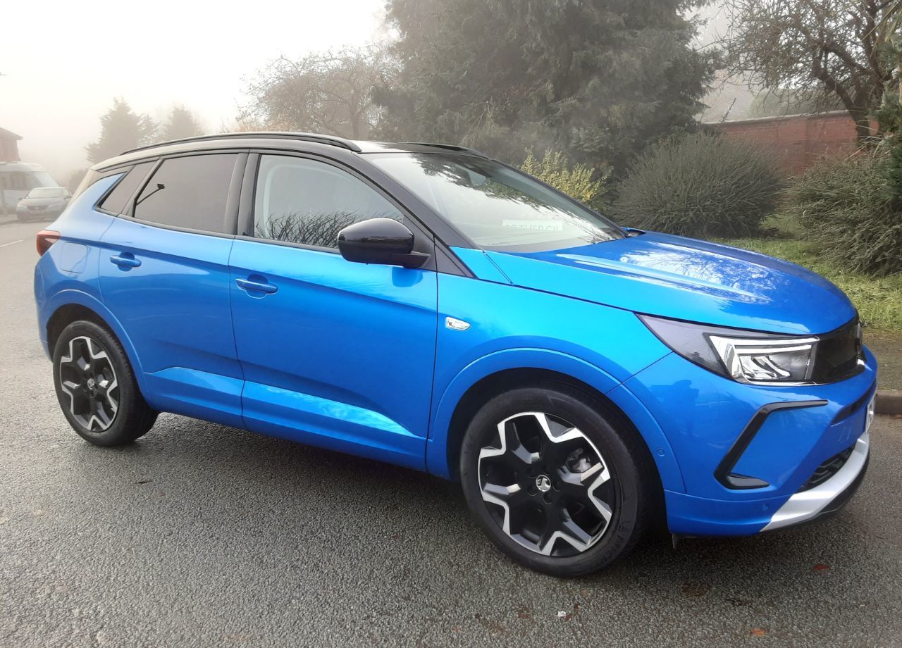 Vauxhall Grandland 1.5 Turbo D Ultimate 5dr Auto