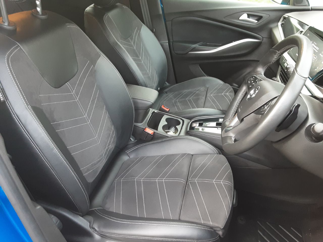 Vauxhall Grandland 1.5 Turbo D Ultimate 5dr Auto