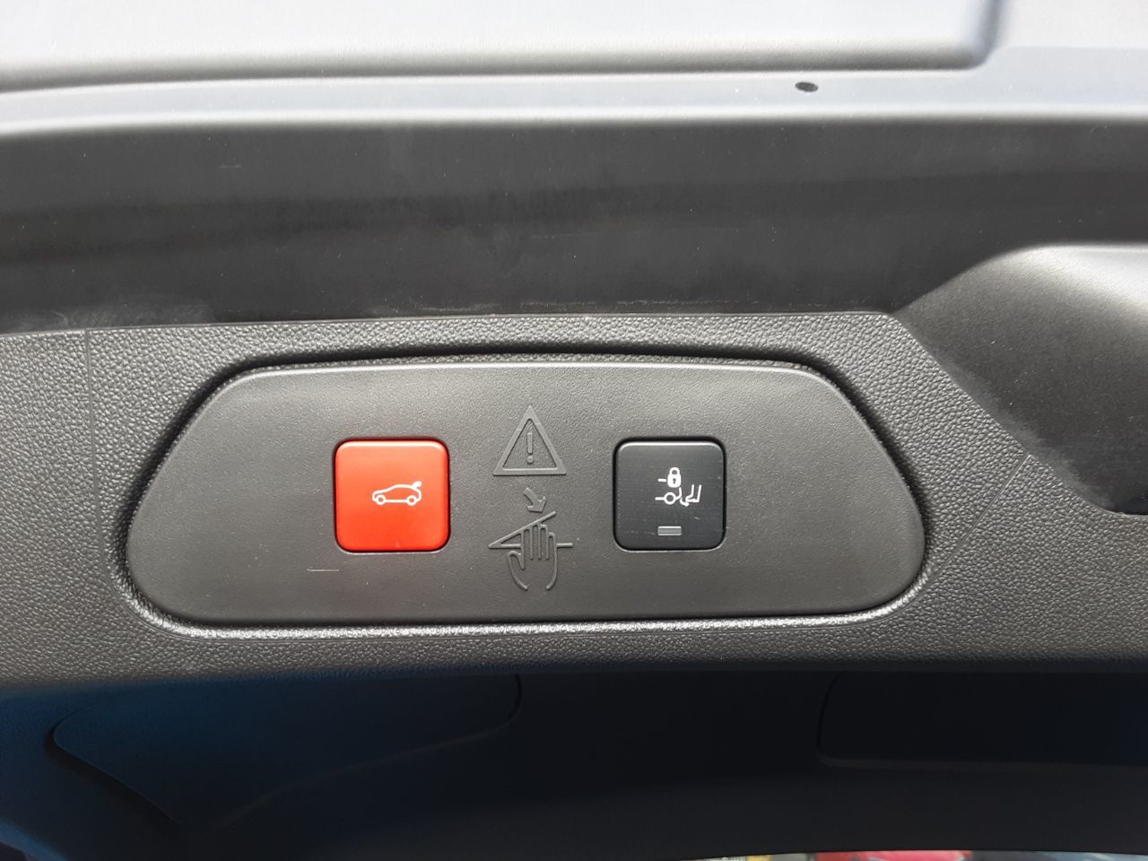 Vauxhall Grandland 1.5 Turbo D Ultimate 5dr Auto