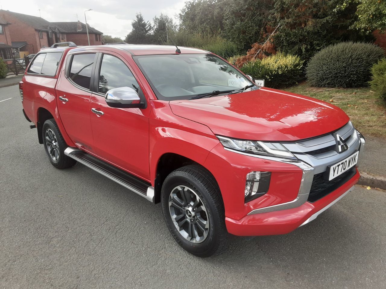 2020 Mitsubishi L200